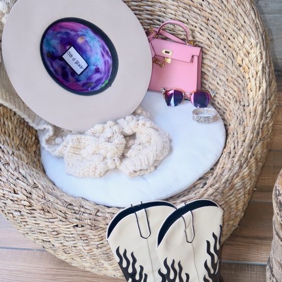 CARMEN WOOL HAT - Picture 5 of 13